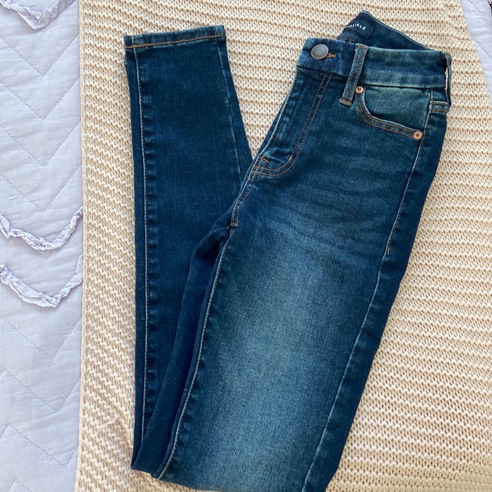 NWOT Aeropostale dark wash skinny jeans
